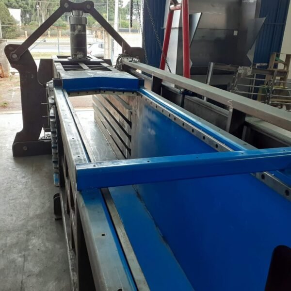 prensa-enfardadeira-CH2000 Prensa Enfardadeira CH2000 60Ton